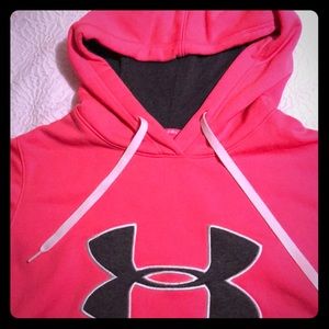 Women’s Pink UnderArmour Hoodie Small